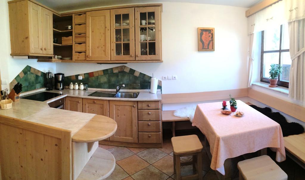 Apartments Pod Macesnovo Streho Solcava Room photo